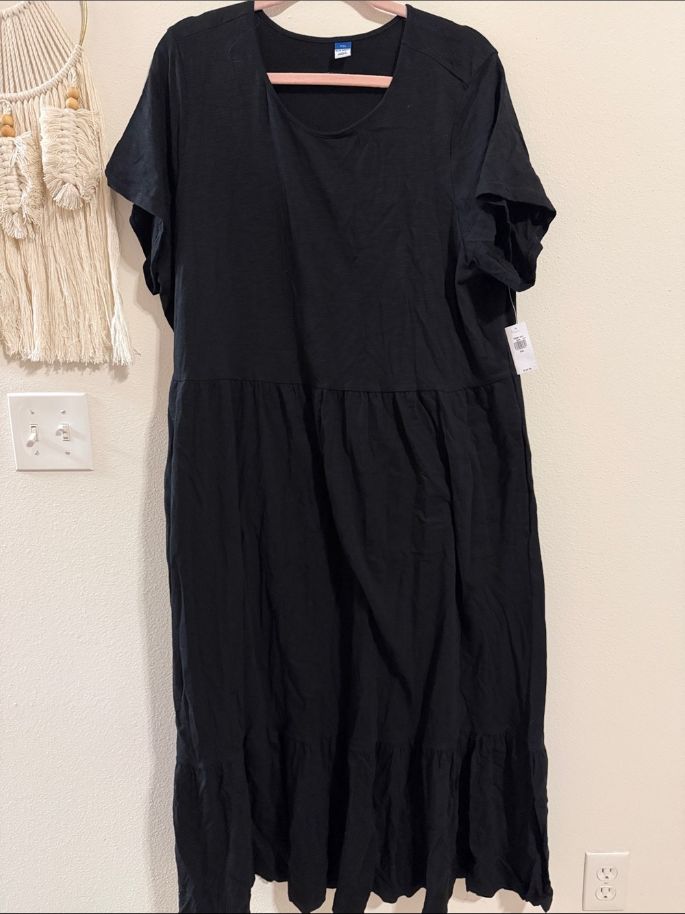NWT Old Navy XXL Black Short Sleeve Tiered Maxi Dress